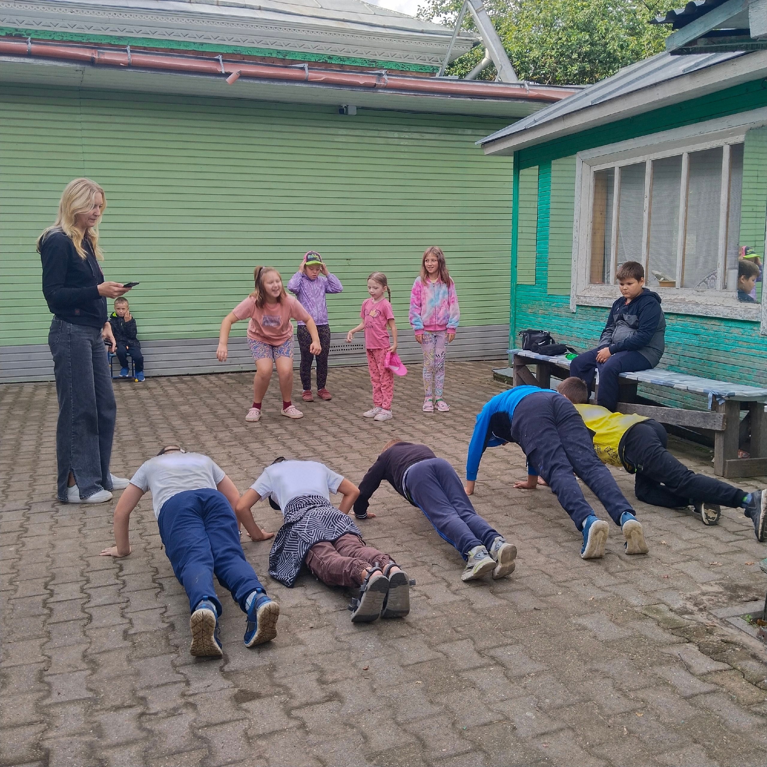 Отмечаем День физкультурника