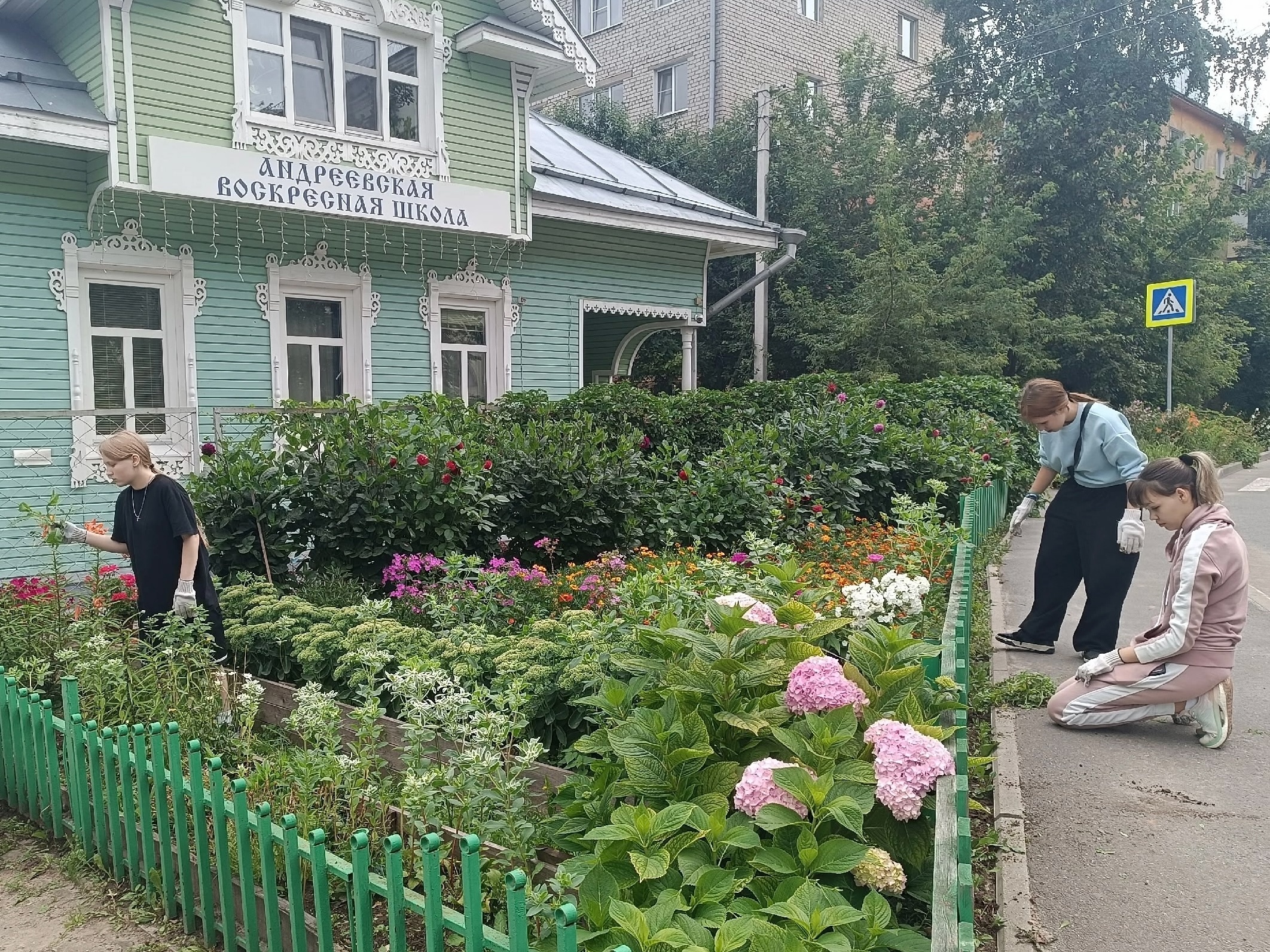 Активные будни трудовой бригады