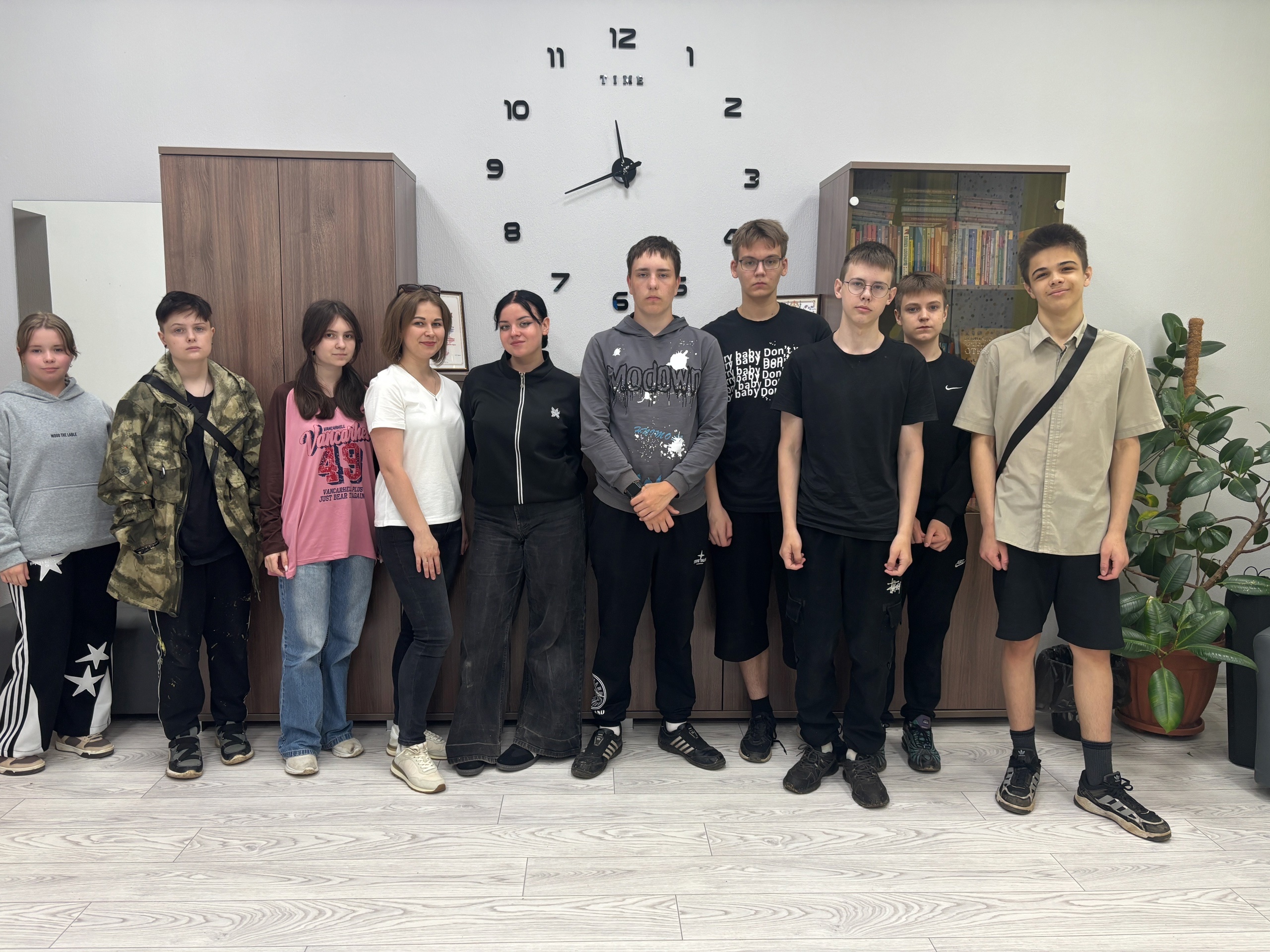 Завершила работу первая летняя трудовая бригада подростков