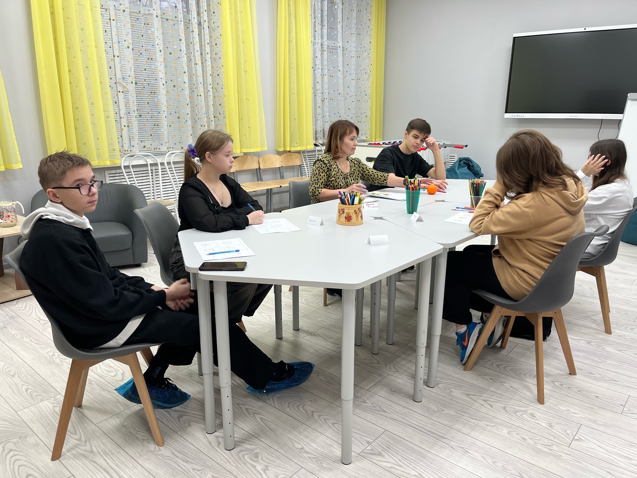 На встречу трудовым будням