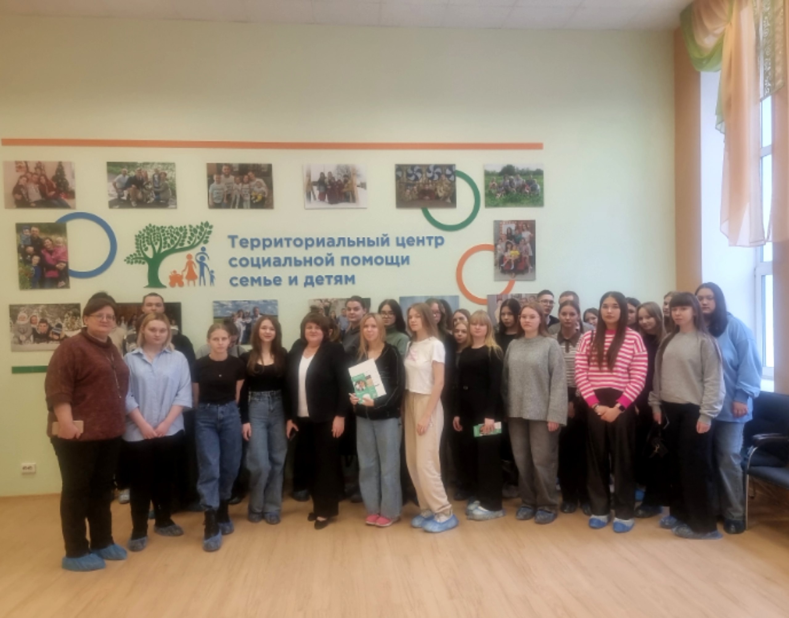 В Территориальном центре прошла ознакомительная экскурсия для студентов