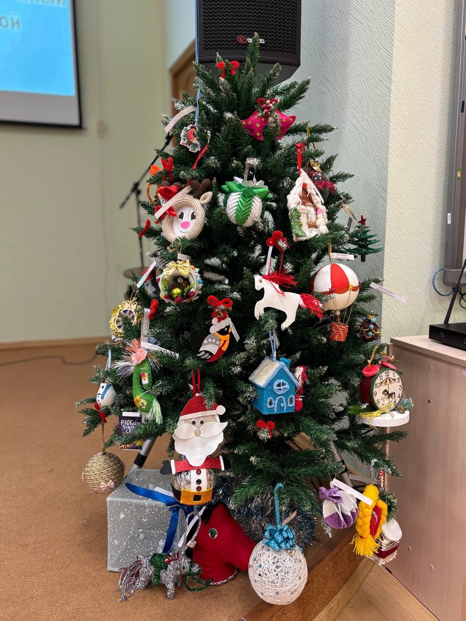 Подведены итоги конкурса совместного семейного творчества «Новый год у ворот»