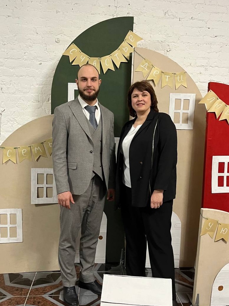 Руководитель проекта "Семейная медиация" Ольга Горбунова приняла участие в образовательной программе Городского семейного форума.