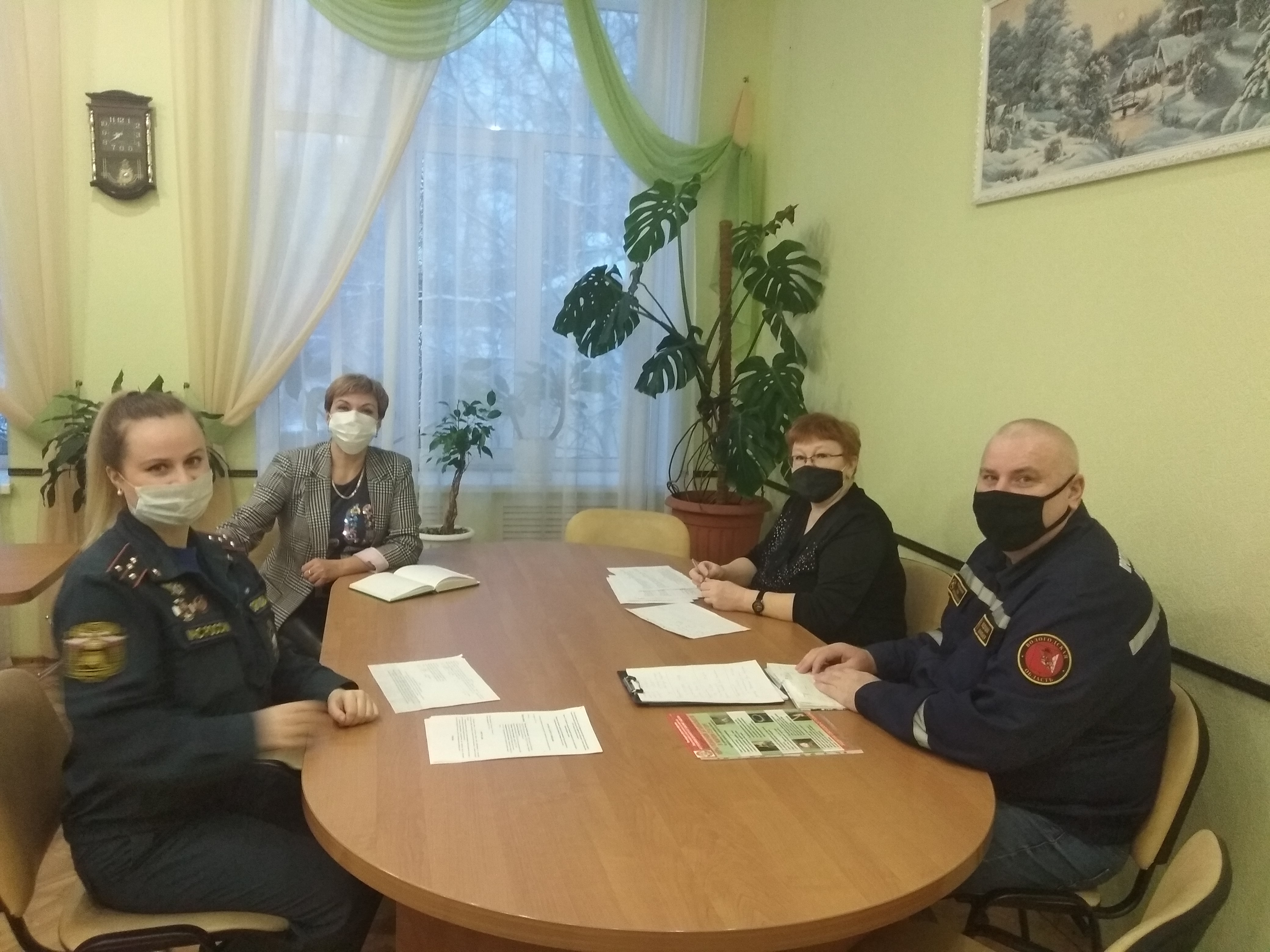 Совещание по обеспечению пожарной безопасности в семьях с детьми, проживающих в Вологодском муниципальном районе