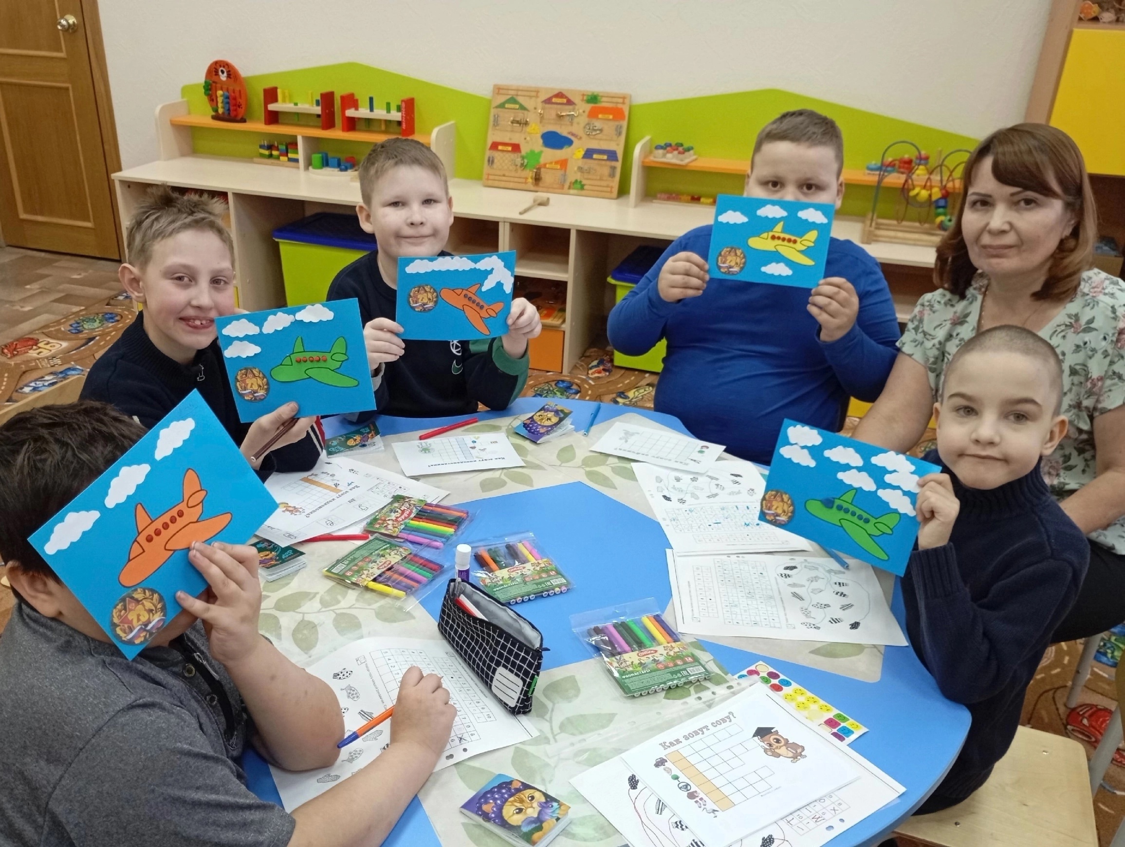 Готовимся к празднованию Дня защитника Отечества