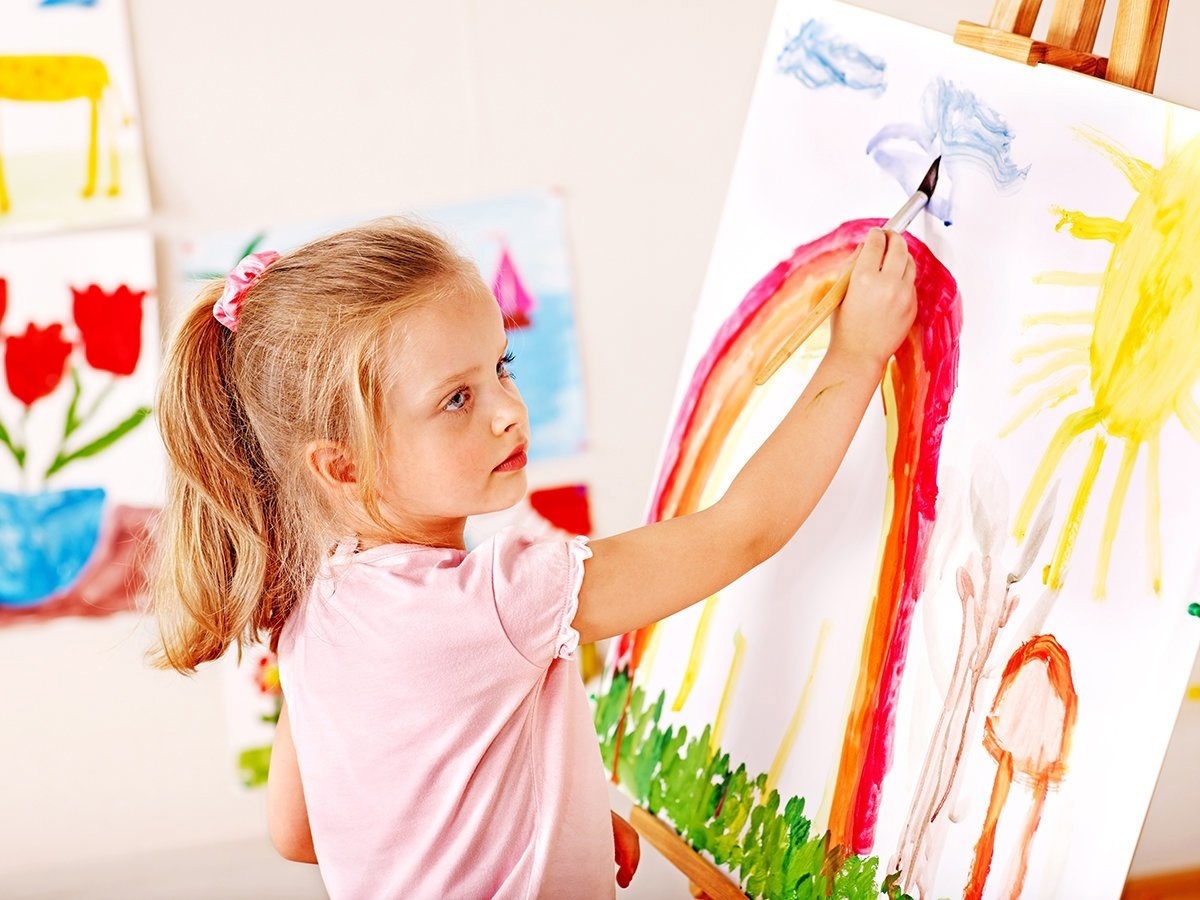 Дети города Вологды и Вологодского муниципального округа приняли участие в областном творческом конкурсе «Я рисую детство»