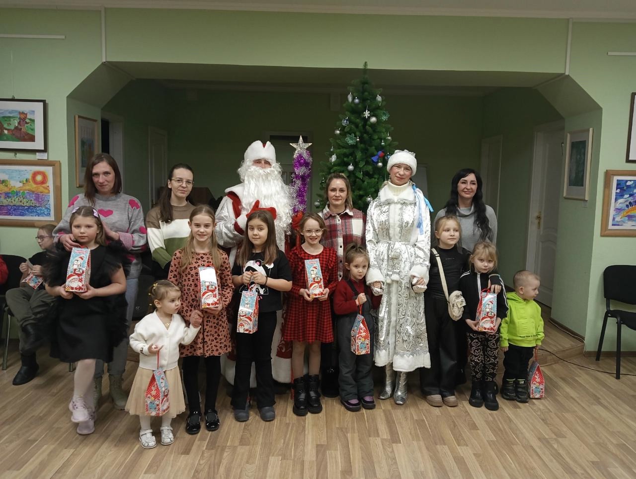 Благотворительная рождественская ёлка для детей наших военнослужащих, участвующих в специальной военной операции