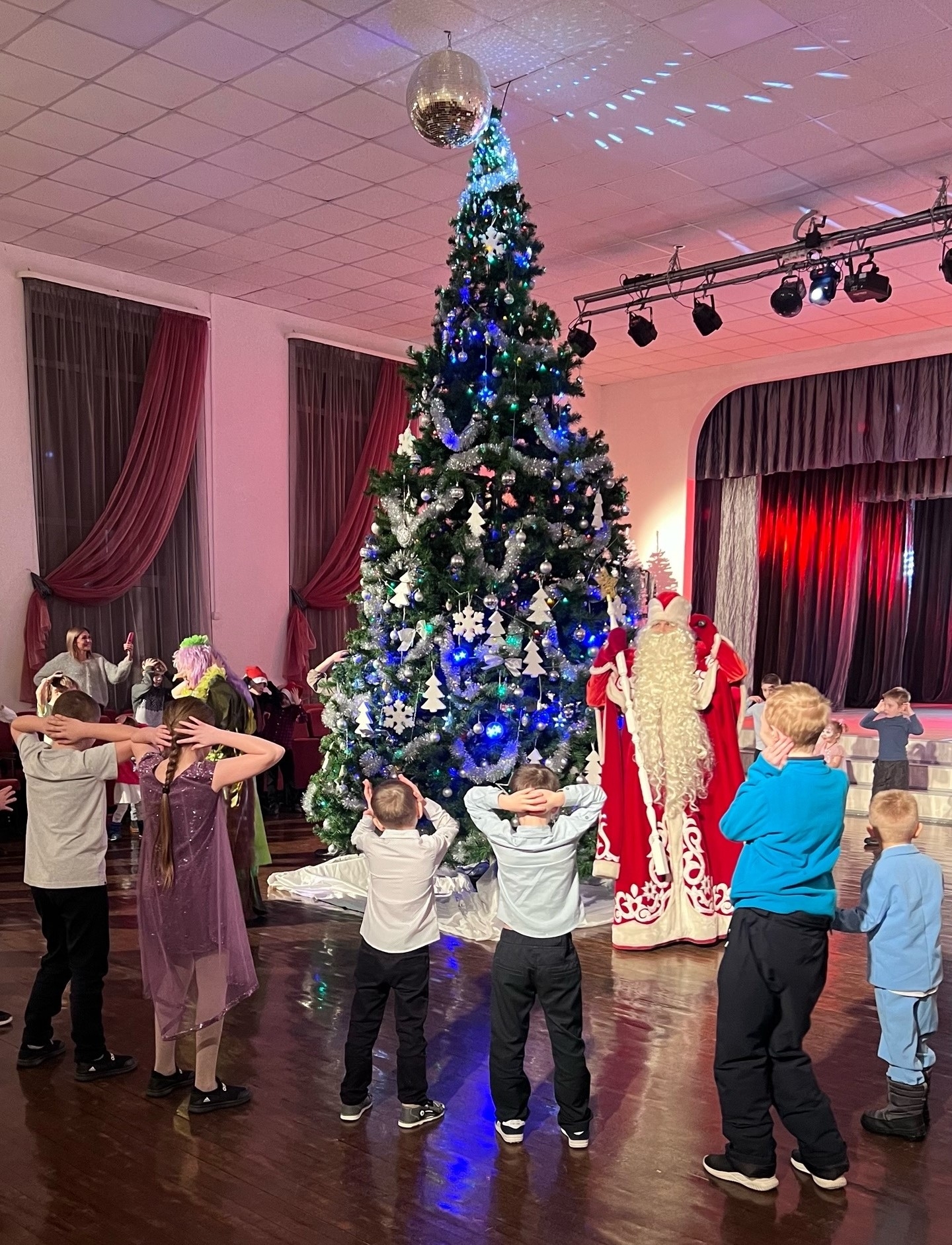 Праздник чудес и волшебства