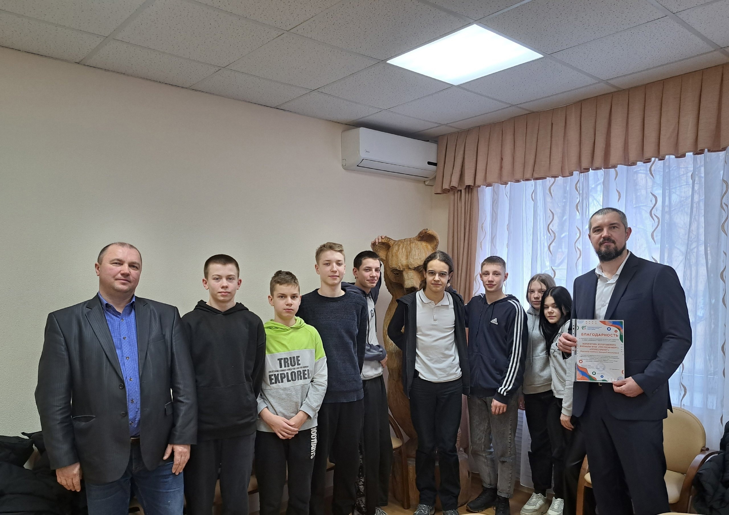 Подростки посетили профориентационную экскурсию в «Севлеспроект»