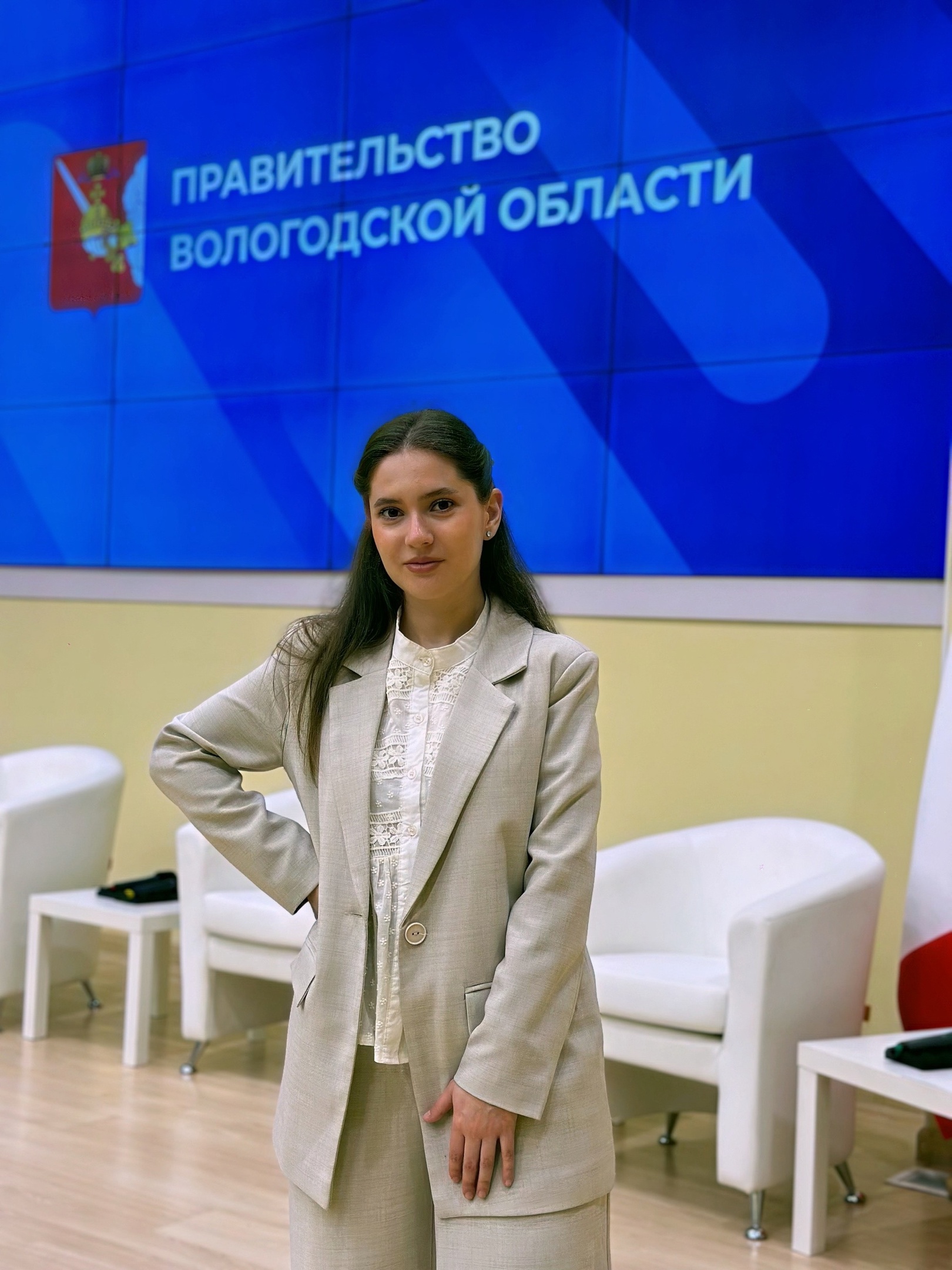 Поздравляем коллегу с победой на региональном этапе Всероссийского конкурса профессионального мастерства в сфере социального обслуживания!